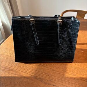 Elegant Black Crocodile-Embossed Women's Bag with Laptop Sleeve